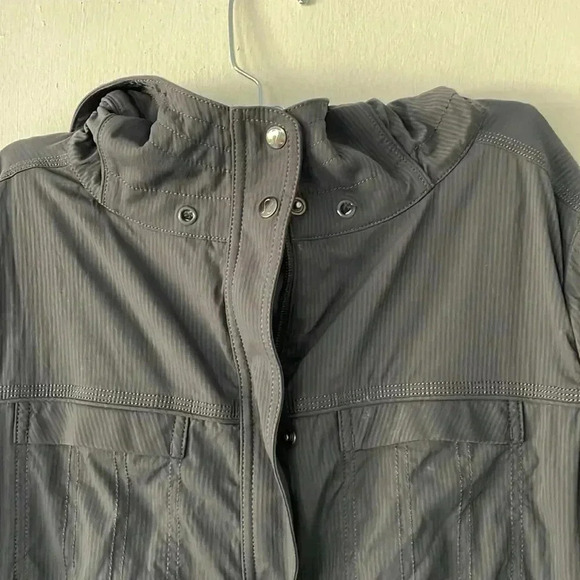 Lululemon apres practice anorak - Picture 11 of 16